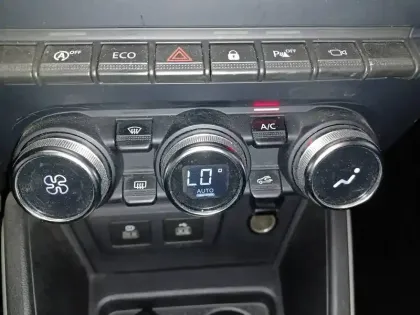 Photo 35 Dacia Duster  ECO-G 100 4x2