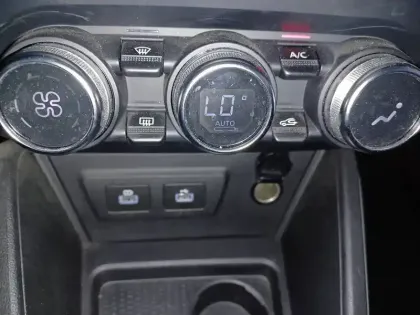 Photo 134 Dacia Duster  ECO-G 100 4x2
