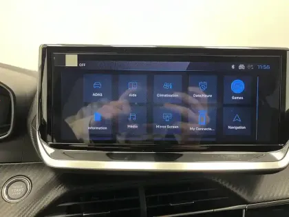 Photo 28 Peugeot 2008  100 S&S BVM6