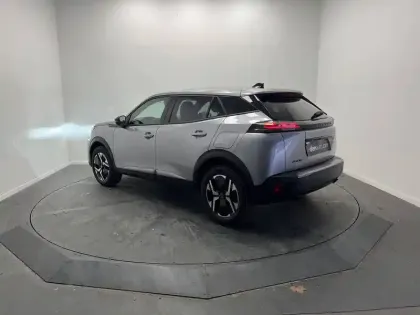 Photo 43 Peugeot 2008  100 S&S BVM6