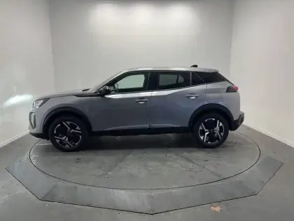 Photo 44 Peugeot 2008  100 S&S BVM6