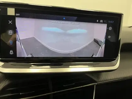 Photo 71 Peugeot 2008  100 S&S BVM6