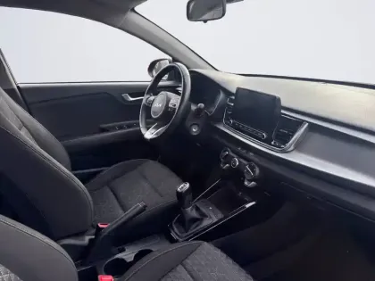 Photo 14 Kia Rio  1.0 T-GDi 100 ch BVM6