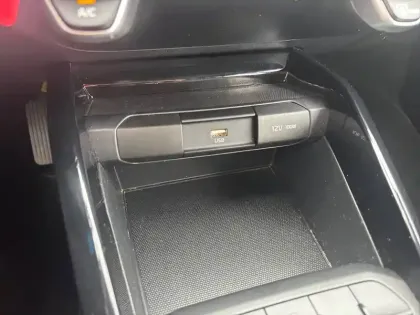 Photo 30 Kia Rio  1.0 T-GDi 100 ch BVM6