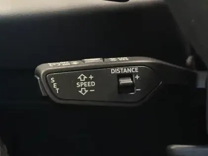 Photo 8 Audi A5  Avant e-hybrid 367 ch S tronic 7 Quattro