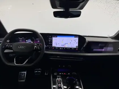 Photo 34 Audi A5  Avant e-hybrid 367 ch S tronic 7 Quattro