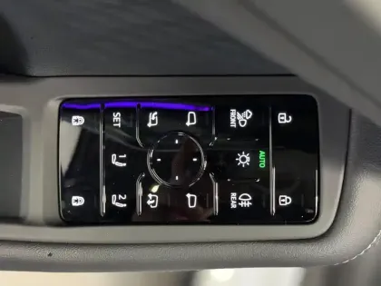 Photo 10 Audi A5  Avant e-hybrid 367 ch S tronic 7 Quattro