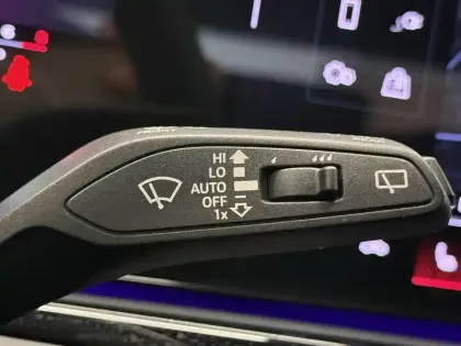 Photo 9 Audi A5  Avant e-hybrid 367 ch S tronic 7 Quattro