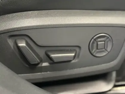 Photo 6 Audi A5  Avant e-hybrid 367 ch S tronic 7 Quattro