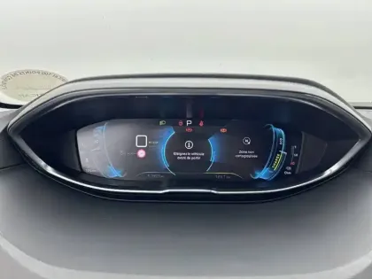 Photo 9 Peugeot 3008  Hybrid 225 e-EAT8