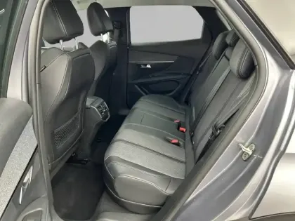 Photo 11 Peugeot 3008  Hybrid 225 e-EAT8