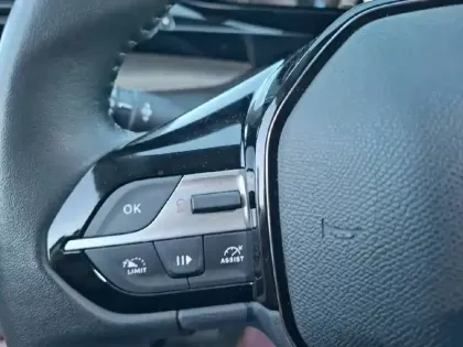 Photo 44 Peugeot 308  PureTech 130ch S&S BVM6