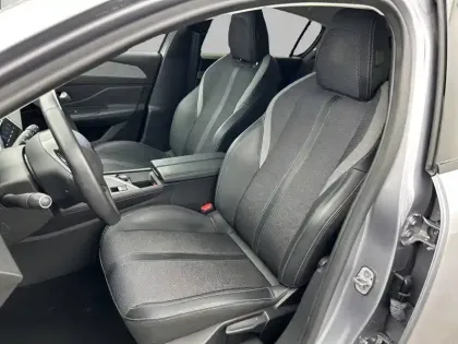 Photo 64 Peugeot 308  PureTech 130ch S&S BVM6