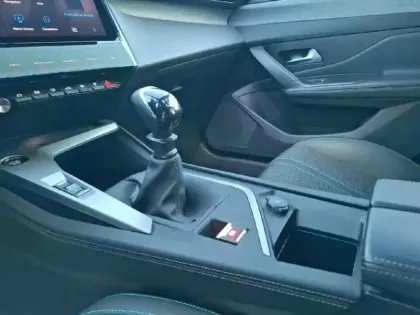 Photo 40 Peugeot 308  PureTech 130ch S&S BVM6