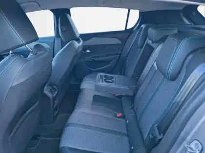 Photo 38 Peugeot 308  PureTech 130ch S&S BVM6