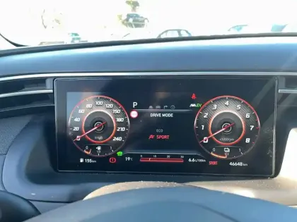 Photo 27 Hyundai Tucson  1.6 T-GDI 230 Hybrid BVA6