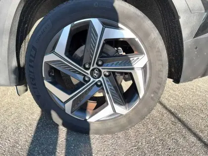 Photo 8 Hyundai Tucson  1.6 T-GDI 230 Hybrid BVA6