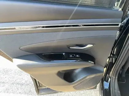 Photo 37 Hyundai Tucson  1.6 T-GDI 230 Hybrid BVA6