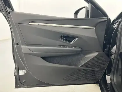 Photo 10 Renault Megane  E-Tech ER EV60 130ch optimum charge