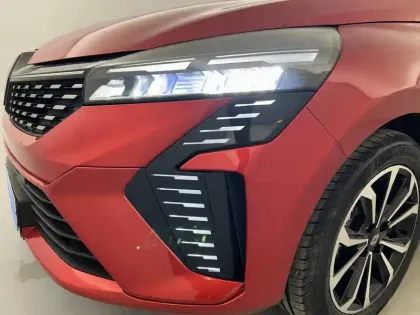 Photo 20 Renault Clio  E-Tech full hybrid 145 ch GSR2