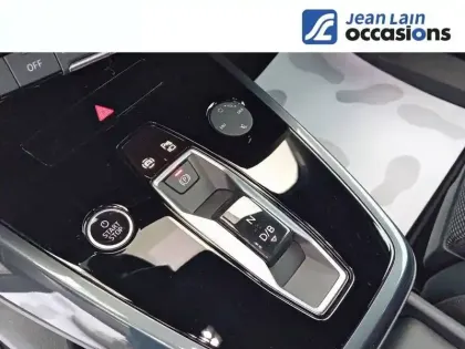 Photo 12 Audi Q4  e-tron 45 285 ch 82 kWh