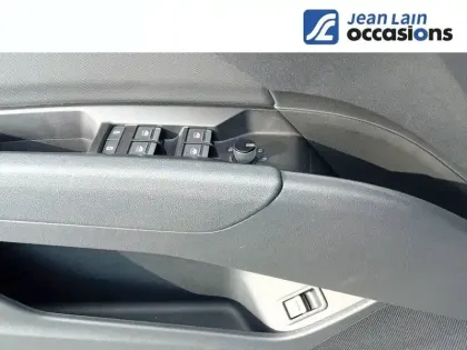 Photo 18 Audi Q4  e-tron 45 285 ch 82 kWh