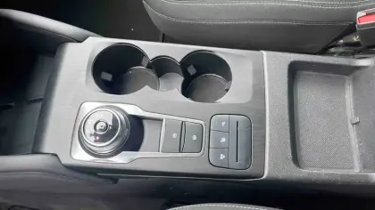 Photo 9 Ford Kuga  2.5 Duratec 190 ch FlexiFuel FHEV E85 Powershift