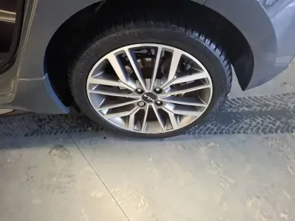 Photo 15 Kia Rio  1.0 T-GDi 100 ch MHEV iBVM6