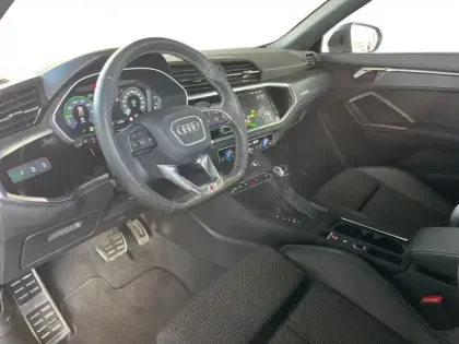 Photo 14 Audi Q3  Sportback 45 TFSIe 245 ch S tronic 6