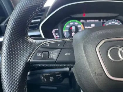 Photo 23 Audi Q3  Sportback 45 TFSIe 245 ch S tronic 6