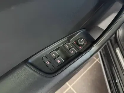 Photo 18 Audi A1  Sportback 30 TFSI 116 ch S tronic 7