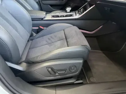 Photo 23 Audi A6  50 TFSIe 299 ch S tronic 7 Quattro