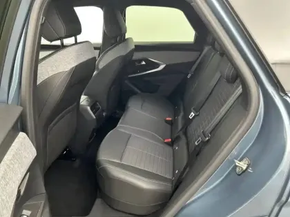 Photo 69 Peugeot 3008  Hybrid 136 e-DCS6