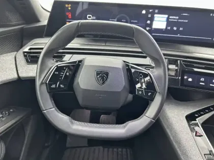 Photo 95 Peugeot 3008  Hybrid 136 e-DCS6