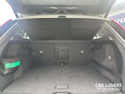 Photo 17 Volvo Xc40  D3 AdBlue 150 ch Geartronic 8