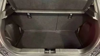 Photo 7 Suzuki Swift  1.2 Dualjet Hybrid Auto