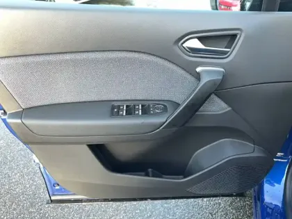 Photo 39 Renault Captur Gén. II (HJB) Ph2 Techno 5