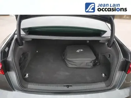 Photo 9 Audi A6  55 TFSIe 367 ch S tronic 7 Quattro