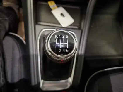 Photo 36 Renault Captur  TCe 100 GPL - 21