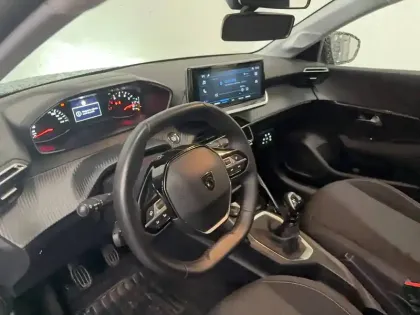 Photo 10 Peugeot 208  PureTech 100 S&S BVM6