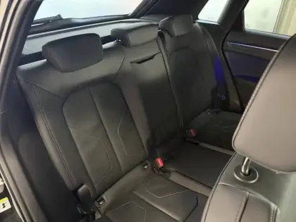 Photo 10 Audi Q3  35 TFSI 150 ch S tronic 7