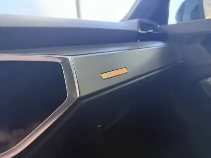 Photo 24 Audi Q3  35 TFSI 150 ch S tronic 7