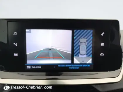 Photo 25 Peugeot 2008  PureTech 130 S&S EAT8 Style