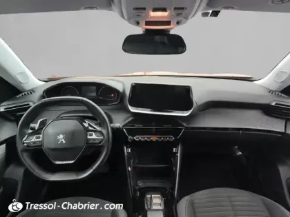 Photo 9 Peugeot 2008  PureTech 130 S&S EAT8 Style