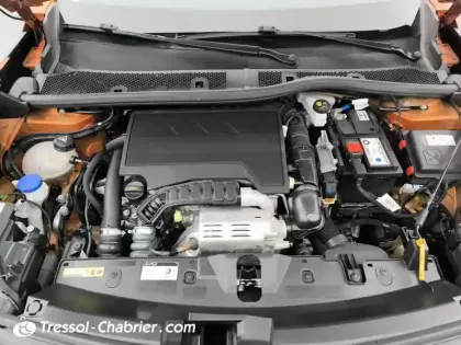 Photo 6 Peugeot 2008  PureTech 130 S&S EAT8 Style