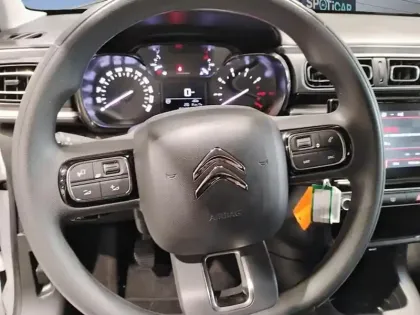 Photo 11 Citroën C3  PureTech 83 S&S BVM5 Shine