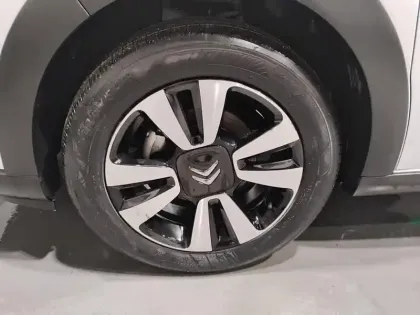 Photo 14 Citroën C3  PureTech 83 S&S BVM5 Shine