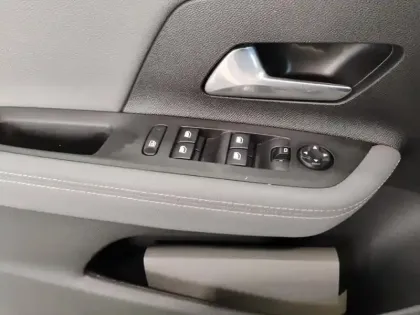 Photo 19 Opel Mokka  1.2 Turbo 100 ch BVM6 Elegance