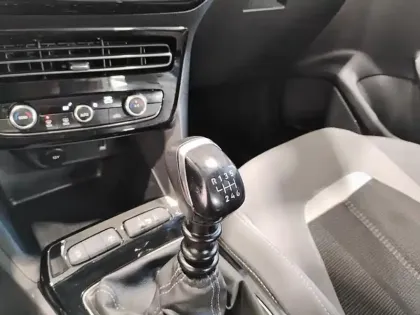 Photo 23 Opel Mokka  1.2 Turbo 100 ch BVM6 Elegance