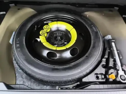 Photo 26 Peugeot 2008  PureTech 100 S&S BVM6 Active